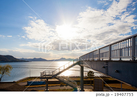 児島湖 夕日の広場にて 19407755