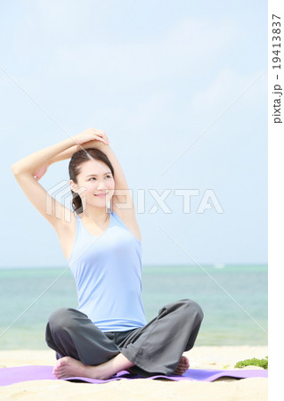海 ヨガ 海 ヨガ 19413837
