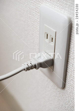 コンセントプラグ 19454280