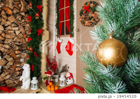 Christmas ball on the background scenery Christmas ball on the background scenery 19454520