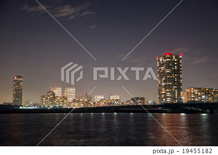 幕張新都心と美浜大橋の夜景 19455182