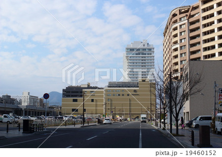 大分駅ビルを東側方面からの風景 19460152