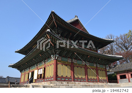 昌徳宮の仁政殿 19462742