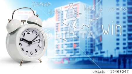 Classical alarm clock 19463047