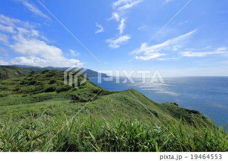 神威岬より沼前岬を望む 神威岬より沼前岬を望む 19464553