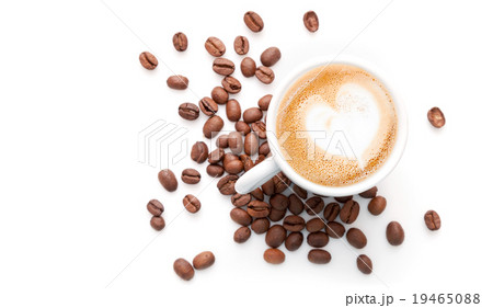 Small cup of cappuccino with coffee beans 19465088