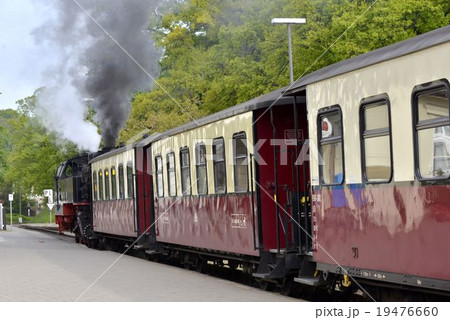 ドイツの路面を走るsl鉄道 モリー鉄道の列車の写真素材 ドイツの路面を走るsl鉄道 モリー鉄道の列車の写真素材
