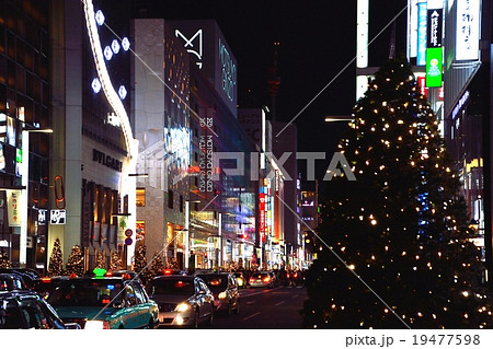12月の銀座通り 19477598