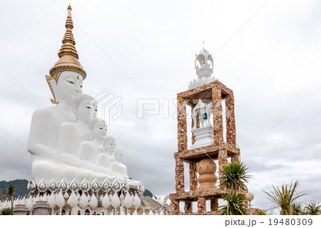 Five Buddha's together 19480309