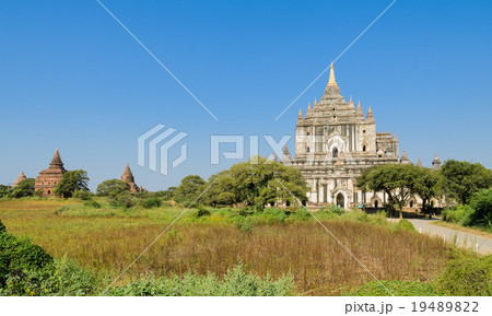 Thatbyinnyu templel in Bagan, Myanmar 19489822