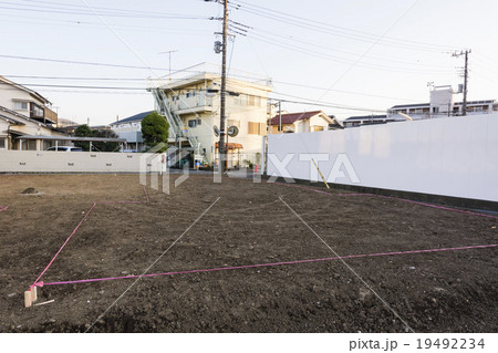 建売住宅の新築工事 19492234