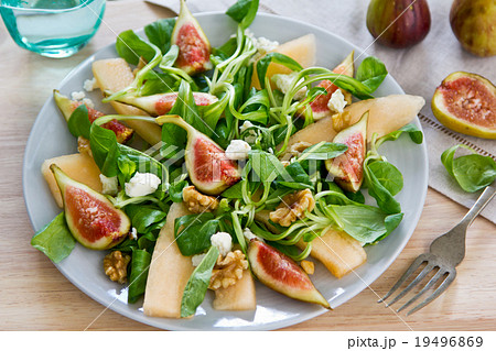 Fig with Melon and Walnut salad 19496869