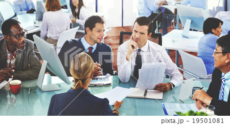 People Global Communication Office Discussion Conversation Group 19501081