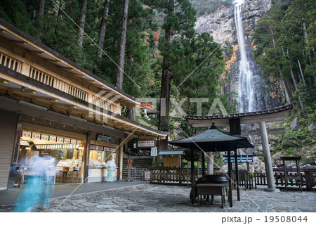 和歌山　那智の滝　飛龍神社 19508044