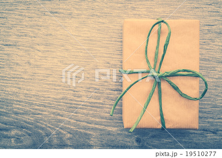 Brown gift box Brown gift box 19510277