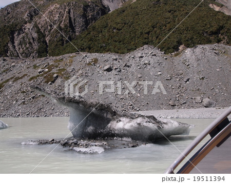 ニュージーランド アオラキ/マウントクック国立公園 タスマン氷河 ニュージーランド アオラキ/マウントクック国立公園 タスマン氷河 19511394