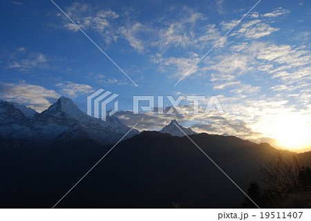 ネパール プーンヒルより 19511407