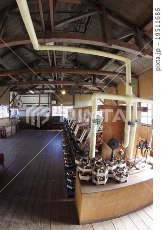 製糸工場の内部光景　旧昭和興業製糸場（座繰製糸工場）　松本市歴史の里　信州松本の歴史 19511686