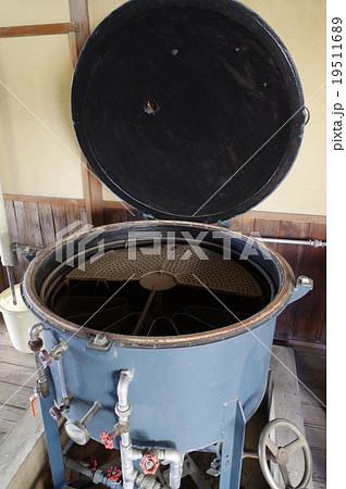 製糸工場の内部光景　旧昭和興業製糸場（座繰製糸工場）　松本市歴史の里　信州松本の歴史 19511689