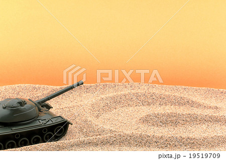 砂浜の戦車:Tank on the beach 砂浜の戦車:Tank on the beach 19519709