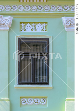 Closed Window Closed Window 19522325