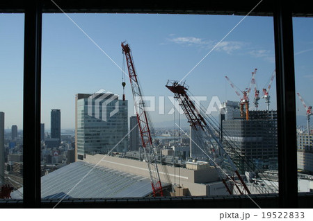大阪ステーションシティー＆グランフロント大阪 建設中。 Building construction 19522833