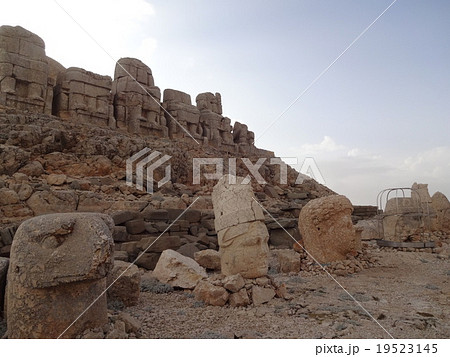 世界遺産　ネムルト・ダウ 19523145