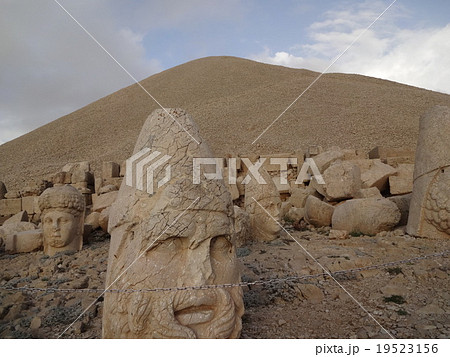 世界遺産　ネムルト・ダウ 19523156