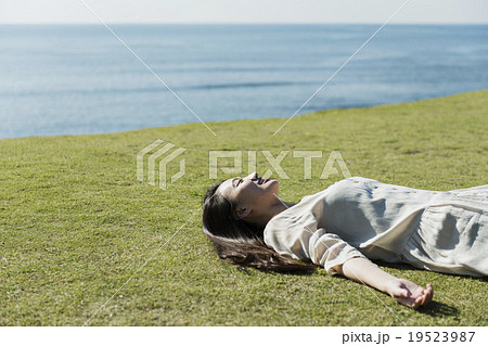 女子一人旅 19523987