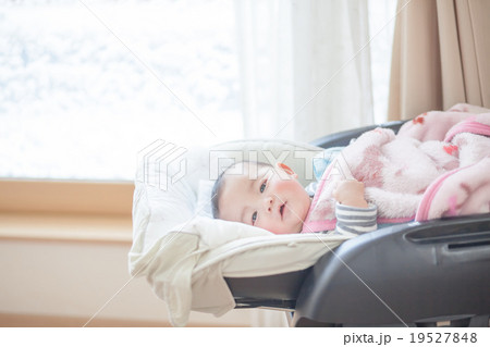 5 months old 19527848