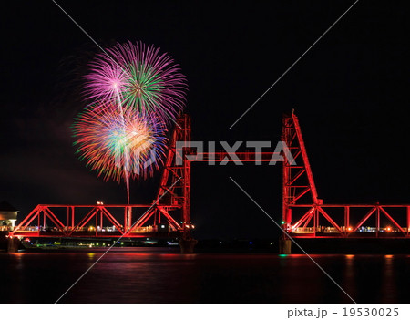大川花火大会 19530025