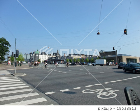 オスターポート駅 駅前の交差点 デンマーク コペンハーゲンの写真素材