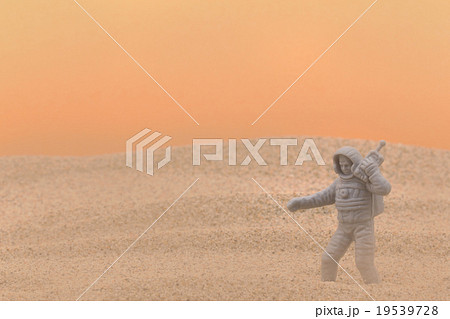 連絡する宇宙飛行士: Astronaut calling on Phone 連絡する宇宙飛行士: Astronaut calling on Phone 19539728