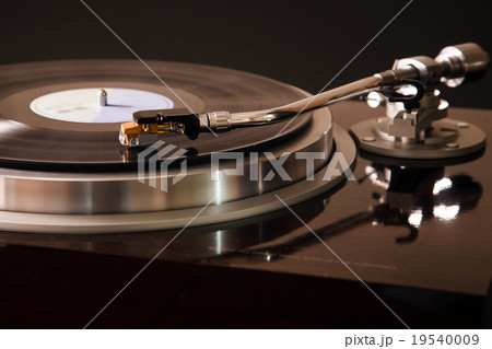 レコードプレーヤー レコードプレーヤー 19540009