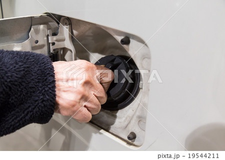 ガソリン給油イメージ 19544211