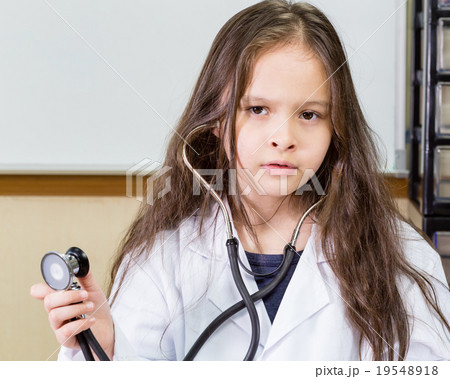 Child doctor with a stethoscope 19548918