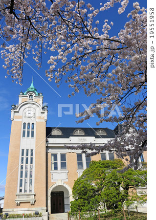 春の郡山市公会堂 春の郡山市公会堂 19551958