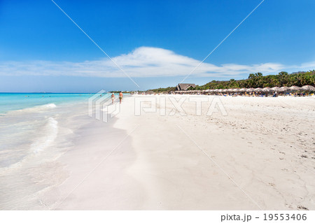 Soft wave of the sea on the sandy beach. Cuba. Soft wave of the sea on the sandy beach. Cuba. 19553406