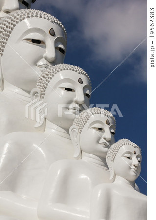 White Big Buddha statue at Phasorn Kaew Temple White Big Buddha statue at Phasorn Kaew Temple 19562383