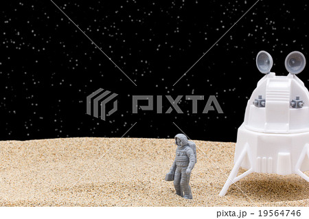 月面着陸船と宇宙飛行士:Lander and Astronaut 月面着陸船と宇宙飛行士:Lander and Astronaut 19564746