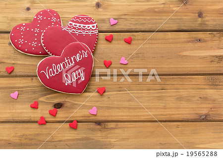 バレンタイン・アイシングクッキー: Valentine themed icing cookies バレンタイン・アイシングクッキー: Valentine themed icing cookies 19565288