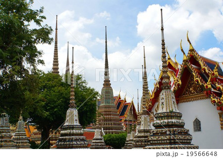 タイ王国　ワットポー 19566648