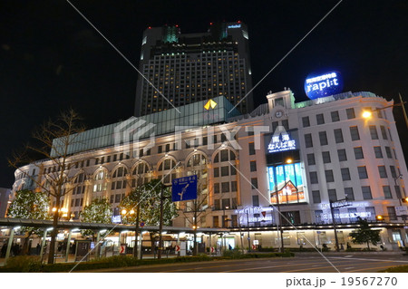 【なんば駅 イルミネーション】 大阪府大阪市中央区難波 【なんば駅 イルミネーション】 大阪府大阪市中央区難波 19567270