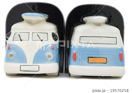 The half of blue vintage van on white background 19570258
