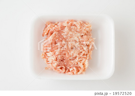 鳥の挽き肉 19572520