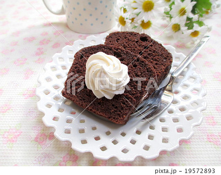 ココアパウンドケーキ 19572893