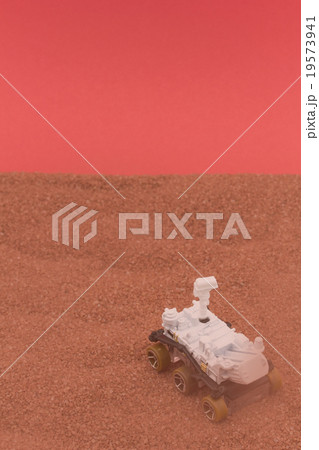 おもちゃの火星探査車: Toy Mars Rover 19573941