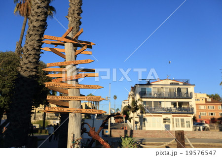 LAのビーチ看板 19576547