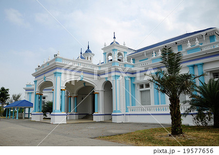 The Sultan Ibrahim Jamek Mosque at Johor, Malaysia 19577656