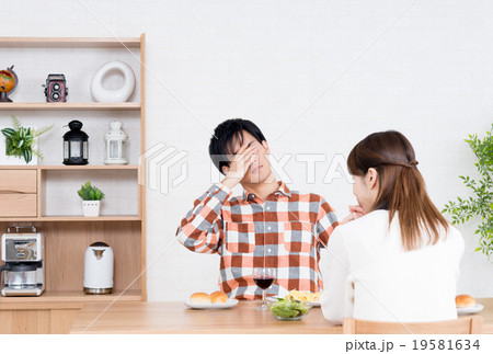 食事 食事 19581634